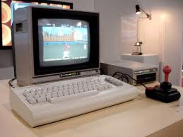 1984 COMMODORE 64: ACONTINUACION LA TERCERA EVOLUCION DE LOS ORDENADORES YA NO TAN ANTIGUOS