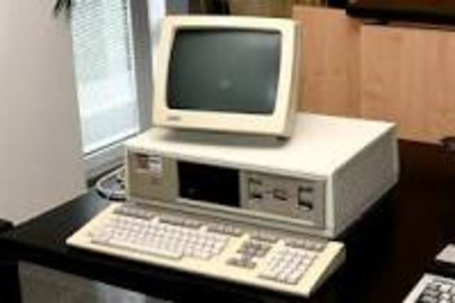 1982: Digital Rainbow 100