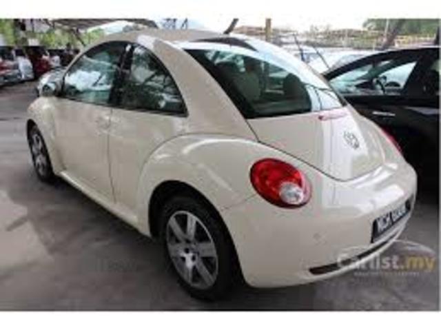 volkswagen beetle 2010