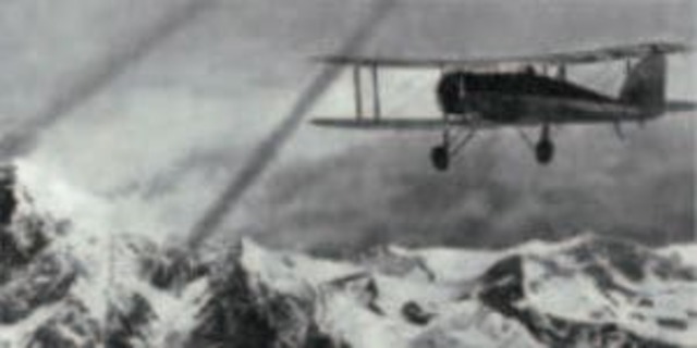 Sobrevolar el Everest