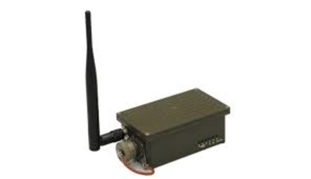 FIRST NANORADIO DESCRIBED