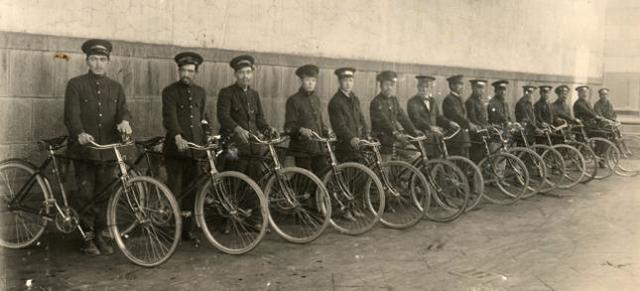 Peny Post crea una empresa de mensajería y paquetería que permite hacer envíos por correspondencia