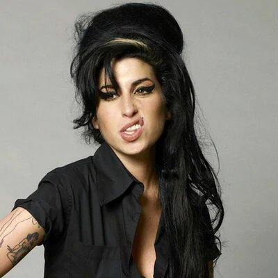 Timeline: Amy Winehouse (her life)