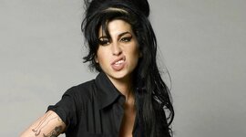 Timeline: Amy Winehouse (her life)