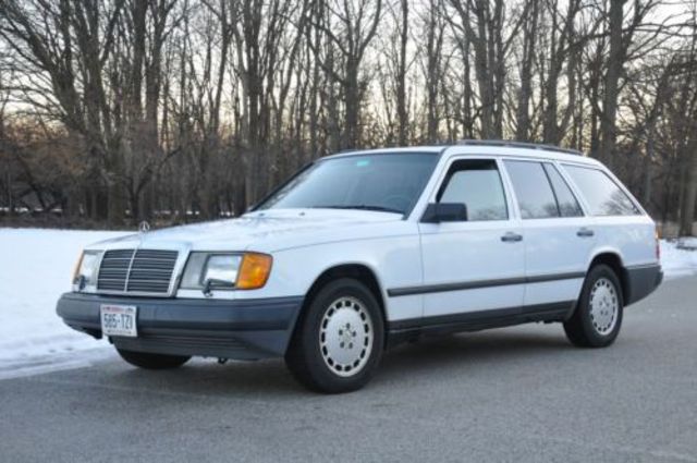 1987 Mercedes- Benz 300TD Wagon