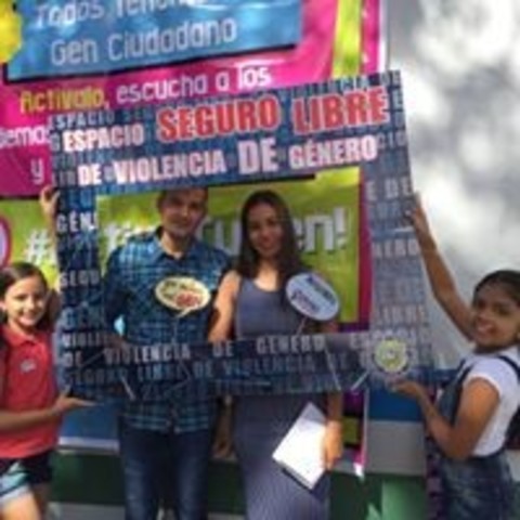 Activando el Gen Ciudadano con los Padres de Familias. Transición a Once Con MUJERES DE PALABRA