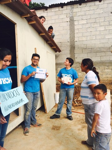 Primera construcción de Techo