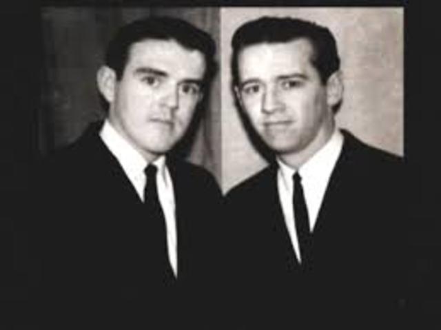 George conoce a Jack Burns