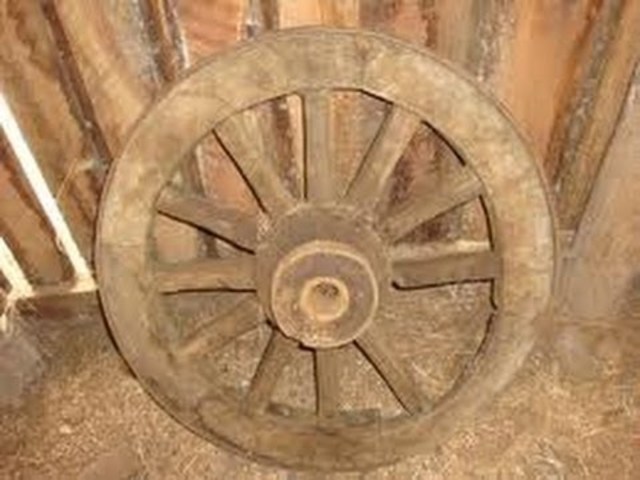 Vehículos con ruedas en Egipto y China