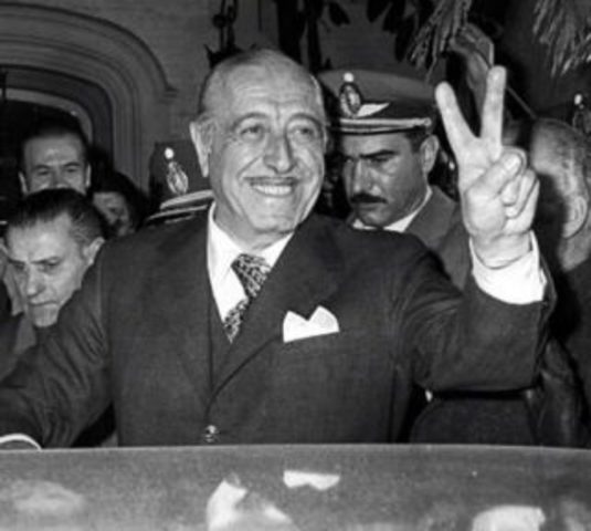 Asumió la presidencia Héctor José Cámpora