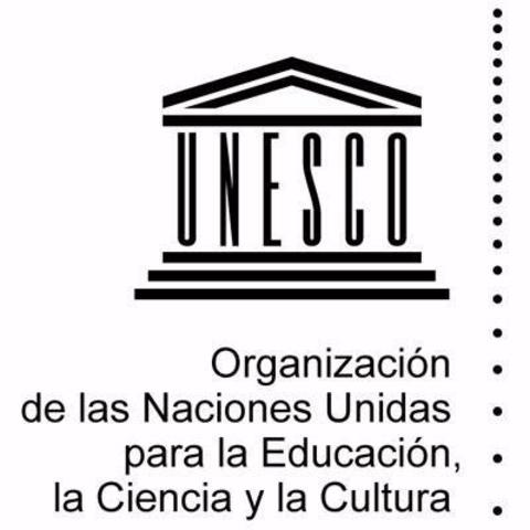 Adopción de la expresión " recursos educativos de libre acceso "