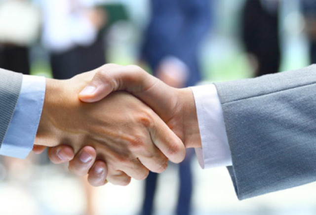 MEJORAR LAS RELACIONES CON LOS CLIENTES