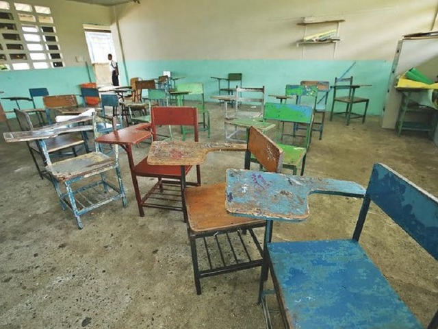 Deterioro de infraestructura educativa