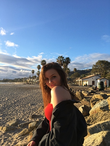 Ma famille a déménagé à Laguna Beach, Californie