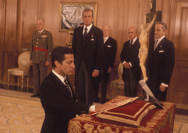 Fue nombrado Ministro-secretario general del movimiento.