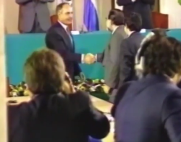 Firma de los Acuerdos de Paz de Chapultepec