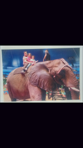 Birthday number 9: circus brothers Gasca./ Cumpleaños numero 9: circo hermanos Gasca.