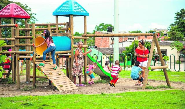 DIVERSIONES PÚBLICAS