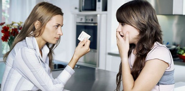 EDUCACIÓN MORALISTA