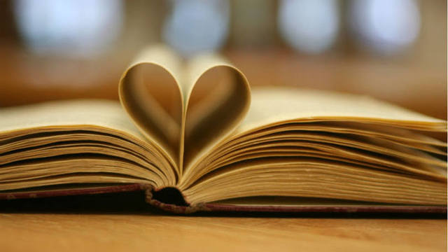 The first version of the English prayer book, or Book of Common Prayer, is published with text by Thomas Cranmer