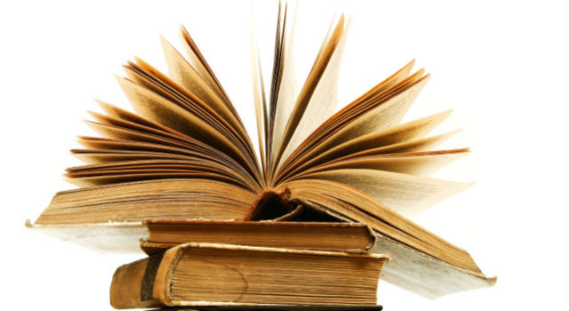 Marlowe's first play, Tamburlaine the Great, introduces the swaggering blank verse of Elizabethan and Jacobean drama