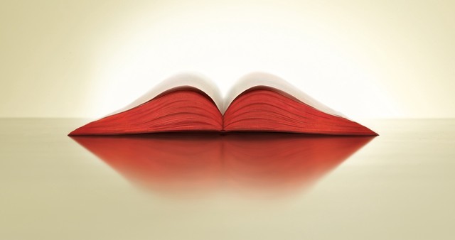 John Smith publishes A Description of New England, an account of his exploration of the region in 1614