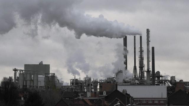 CUMBRE MUNDIAL PARA COMBATIR LA CONTAMINACIÓN DEL PLANETA