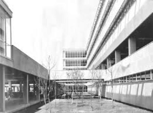 1974 La restructuración del IPN.