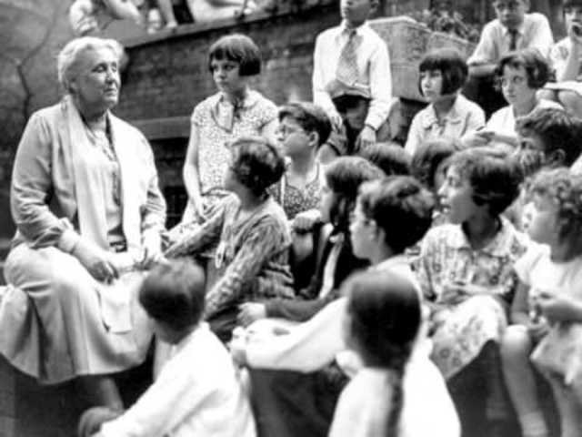 Settlement House Movement