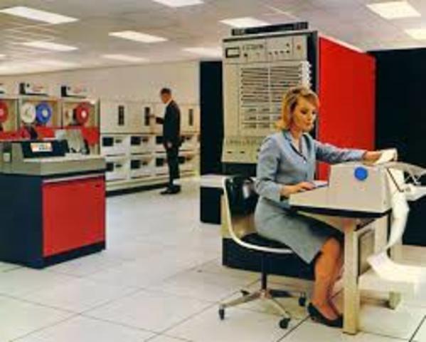 Creación familia IBM 360