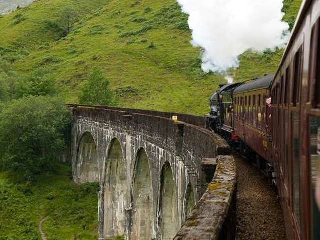 Primera excursión con empleo de guías.