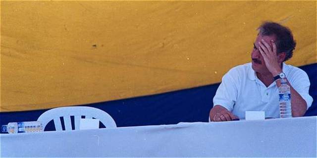 LA GUERRILLA DEJA SENTADO Y ESPERANDO AL SEÑOR PRESIDENTE ANDRES PASTRANA