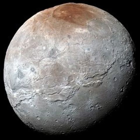Descubren a Charon, la luna de Plutón.