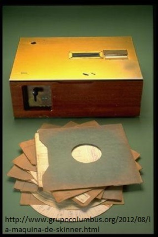 La maquina de enseñar de Skinner