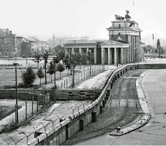 Berlinmuren falt