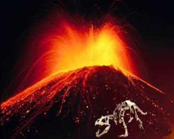 EXPLOSIÓ VOLCÀNICA QUE ACABA AMB LA MAJOR PART DE LA VIDA D'AQUELL MOMENT