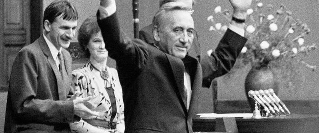 Communist Government Elected in Poland