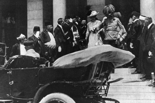 (EU) Archduke Franz Ferdinand Shot in Sarajevo