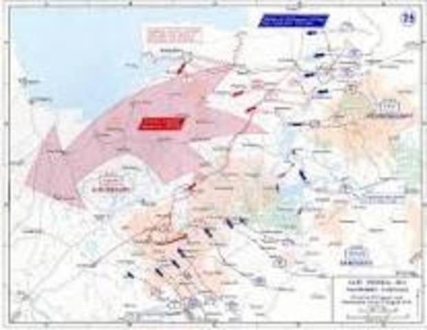 The first British troops land in France.