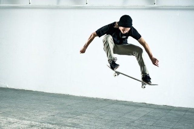 Skateboard