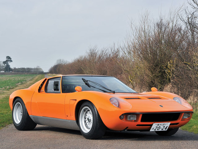 LAMBO EN LOS 70'S- MIURA P400S