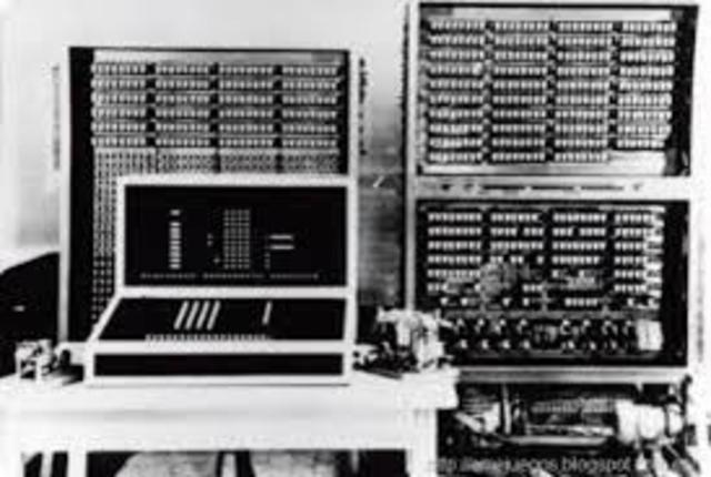 PRIMERA GENERACIÓN DE COMPUTADORAS