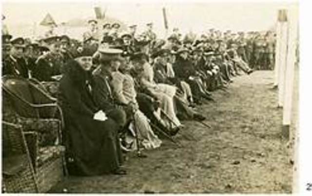 Germany declares war zone around British Isles