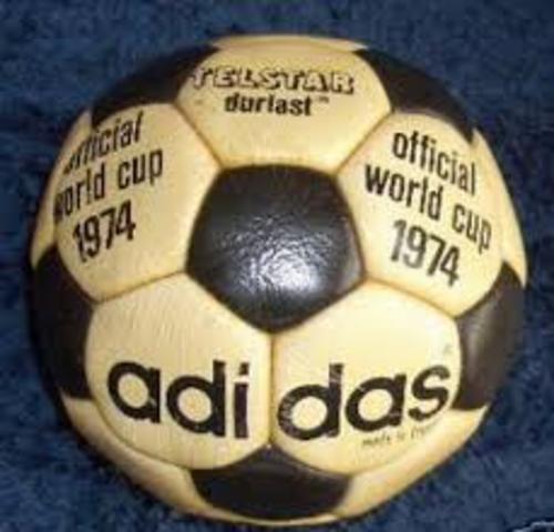 BALON DEL MUNDIAL DE 1974