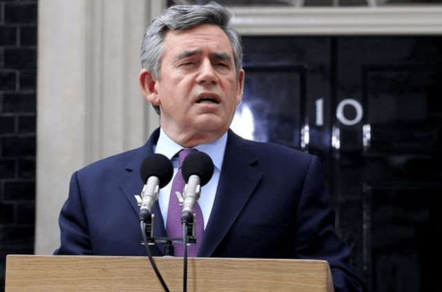 Disculpes públiques cap a ell