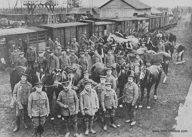 First British troops land in France