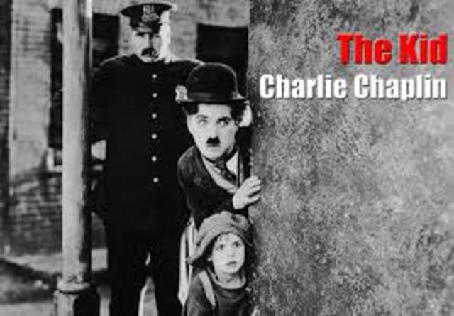DEBUT DE JACKIE COOGAN GRÀCIES A ELL