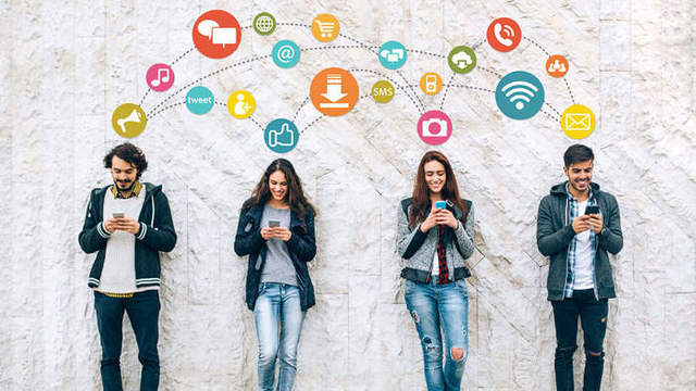 nace FRENDSTER JONATHA NADAMS primera RED social