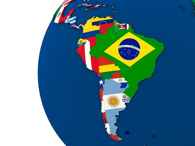 Expansión del currículo a Latinoamérica
