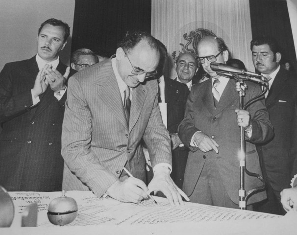 Programa de Reforma Administrativa del Ejecutivo Federal.